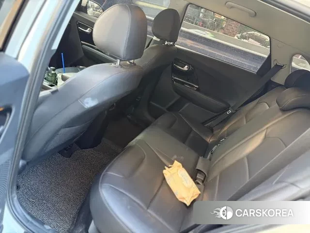 Kia The New Niro id 3691625 из Кореи 8