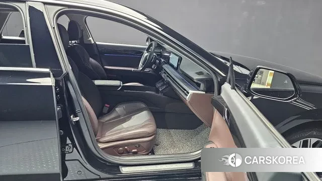 Hyundai Grandeur (GN7) id 2889230 из Кореи 8