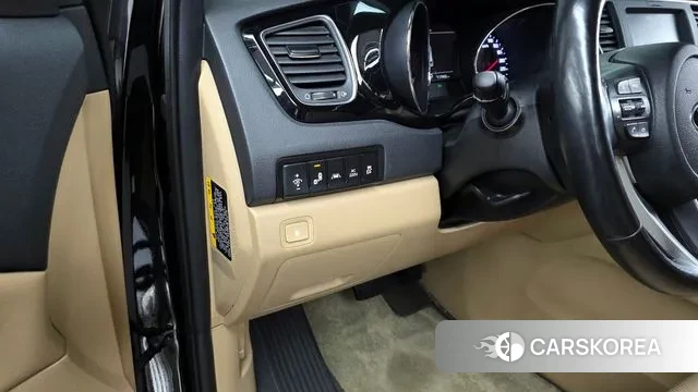 Kia The New Carnival id 3651244 из Кореи 8