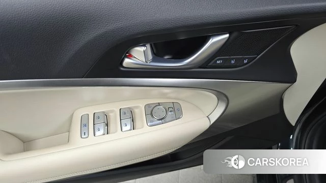 Genesis The New G70 id 3864676 из Кореи 8