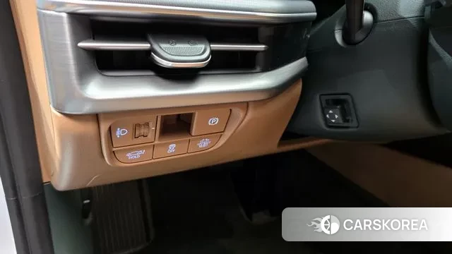 Hyundai Grandeur Hybrid (GN7) id 2894461 из Кореи 8