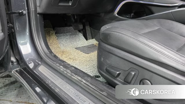 Hyundai The New Grandeur IG Hybrid id 4231387 из Кореи 8