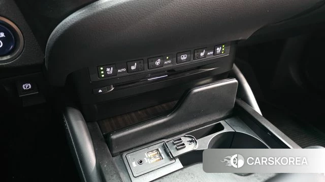 Lexus ES300h 7th generation id 4232964 из Кореи 8