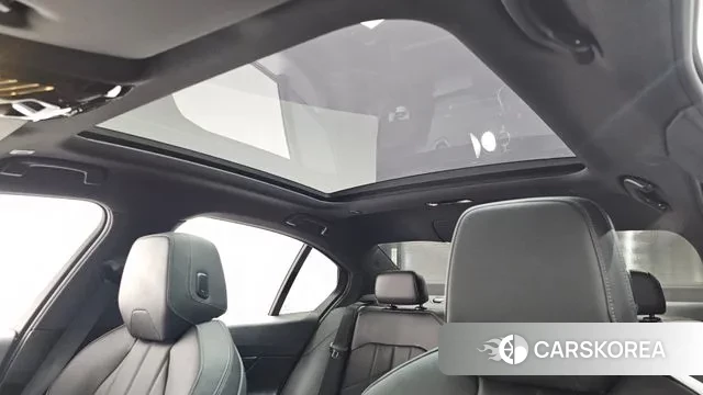 BMW 5 Series (G60) id 3436821 из Кореи 8