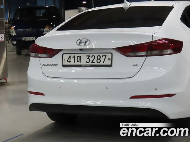 Hyundai Avante AD id 2692734 из Кореи 8