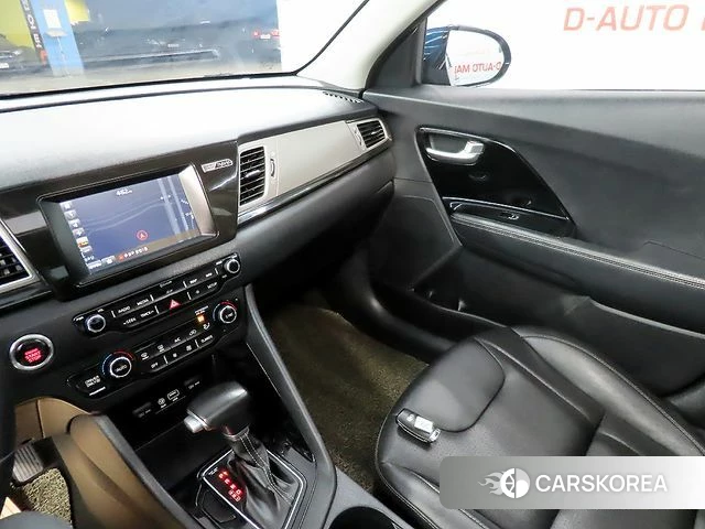 Kia Niro id 3982225 из Кореи 8