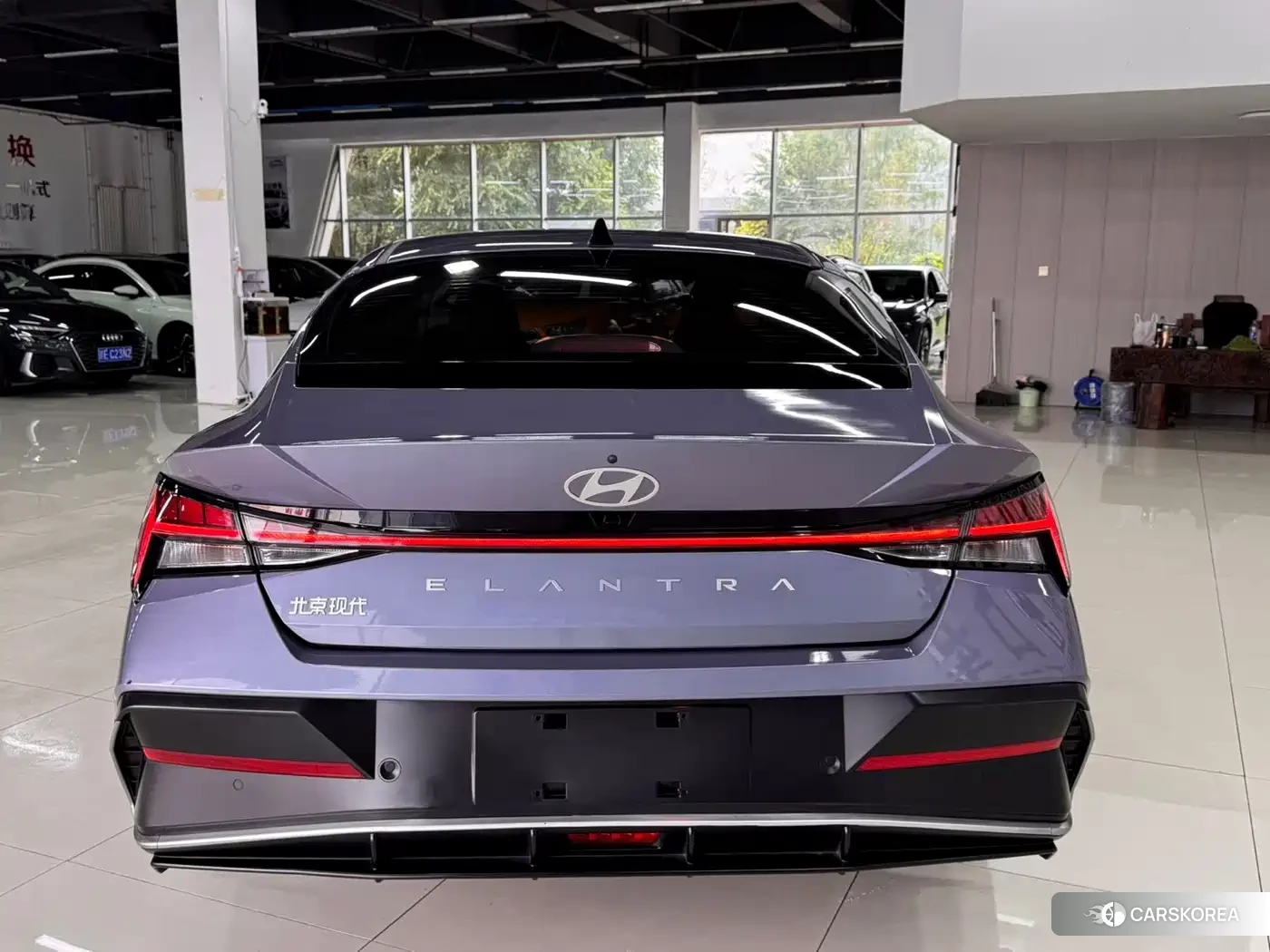 Hyundai Elantra id 4679491 из Китая 8