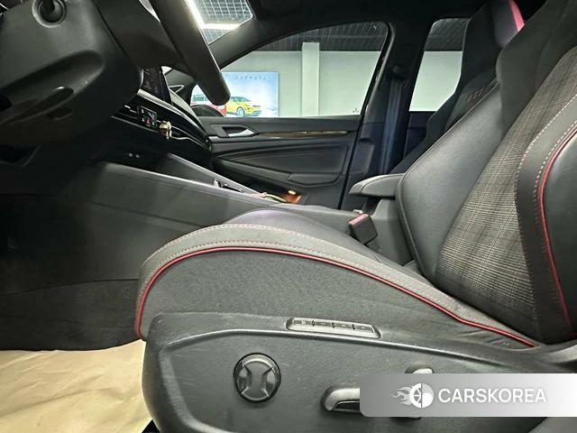 Volkswagen Golf GTI id 4253101 из Китая 8