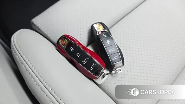 Porsche 718 Boxster id 2901079 из Кореи 8