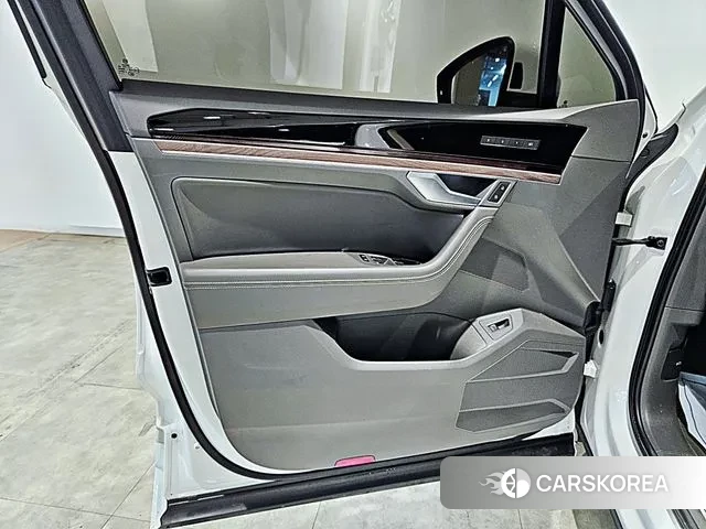 Volkswagen Touareg 3rd generation id 3372260 из Кореи 8