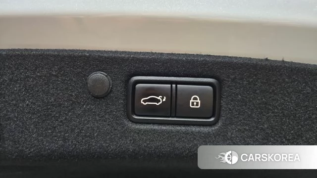Hyundai The New Grandeur IG Hybrid id 4746147 из Кореи 8
