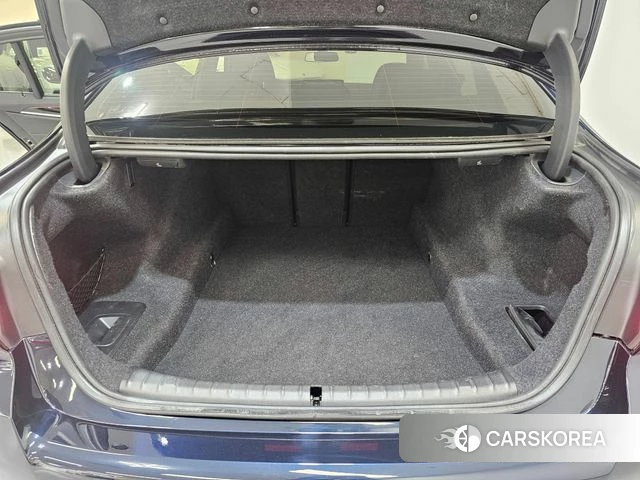 BMW 5 Series (G30) id 3904024 из Кореи 8