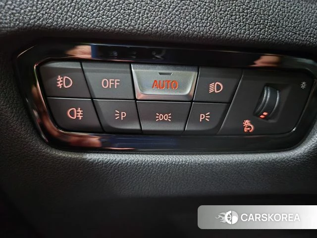 BMW 3 Series (G20) id 3839391 из Кореи 8