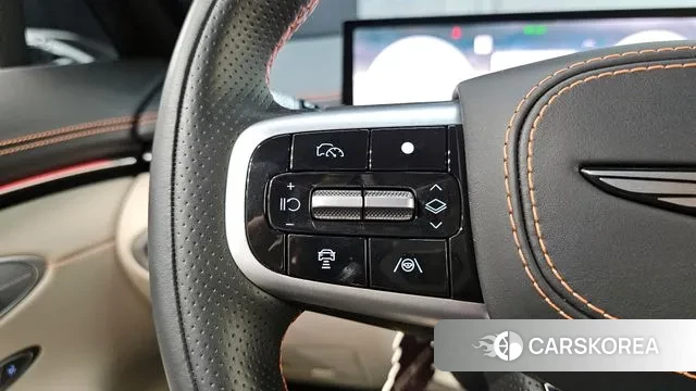 Genesis GV70 id 3706648 из Кореи 8