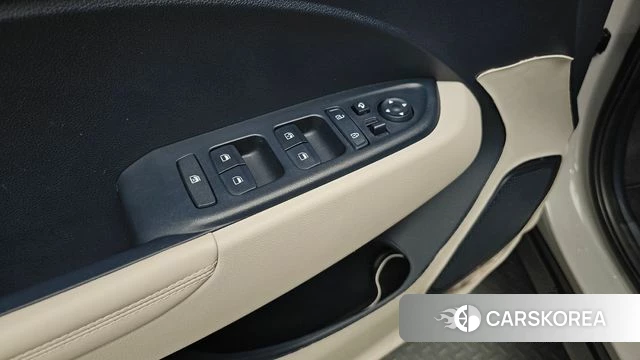 Hyundai Venue id 4432647 из Кореи 8