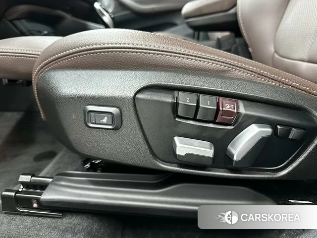 BMW X1 id 4208288 из Китая 8