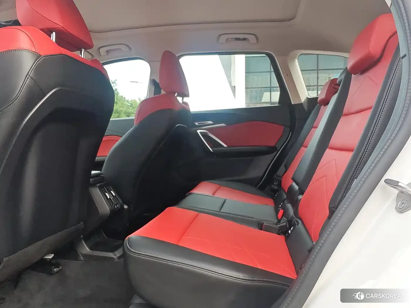 BMW X1 id 4664626 из Китая 8