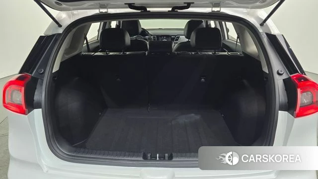 Kia Niro id 4325795 из Кореи 8