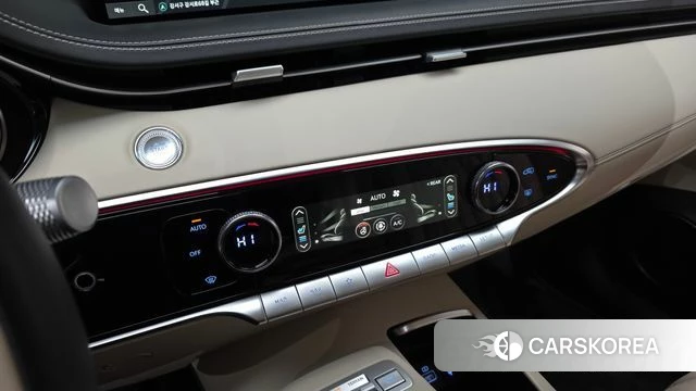 Genesis GV70 id 3793636 из Кореи 8