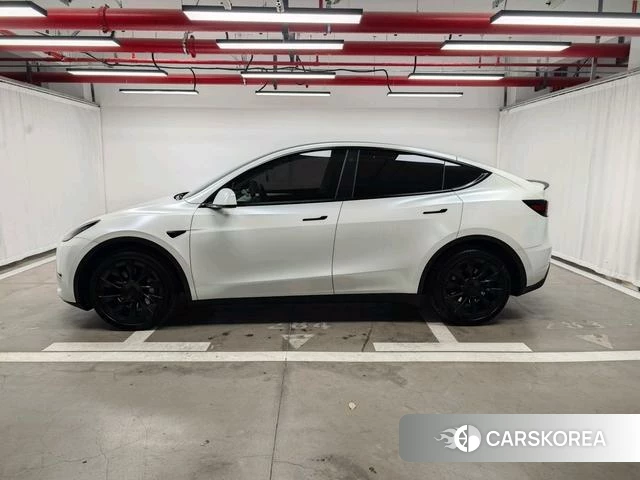 Tesla Model Y id 3908030 из Китая 8