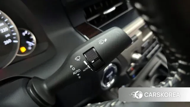 Lexus New ES300h id 3779298 из Кореи 8