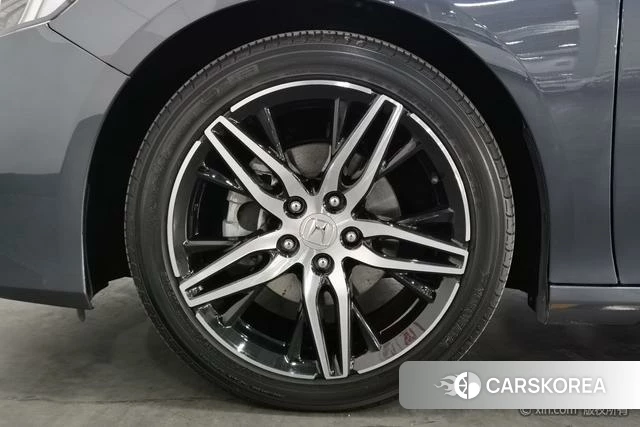 Honda Accord id 4273359 из Китая 8