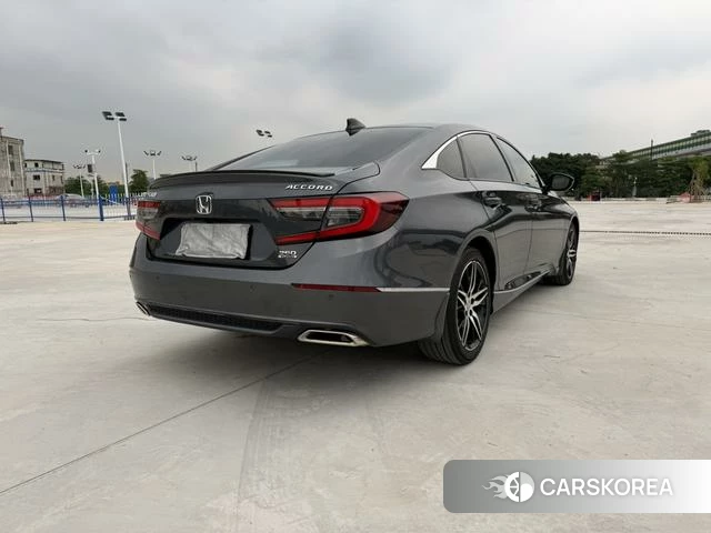 Honda Accord id 4365628 из Китая 8