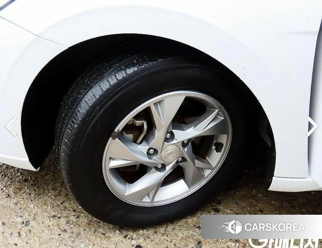 Hyundai Avante (CN7) id 4657486 из Кореи 8