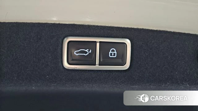 Hyundai Grandeur (GN7) id 4194335 из Кореи 8