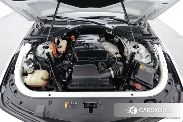 Cadillac CT6 PLUG-IN id 4210058 из Китая 8