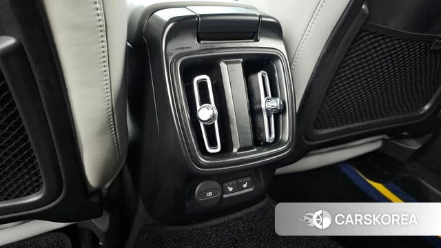 Polestar Polestar 2 id 4774207 из Кореи 8
