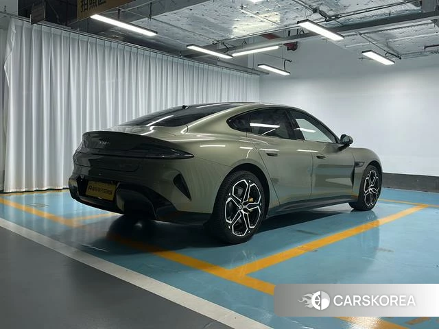 Xiaomi Car Xiaomi SU7 id 4190412 из Китая 8