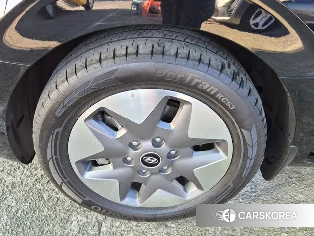 Hyundai Staria id 3634330 из Кореи 8