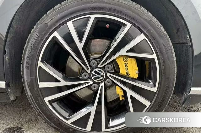 Volkswagen Magotan id 4257958 из Китая 8
