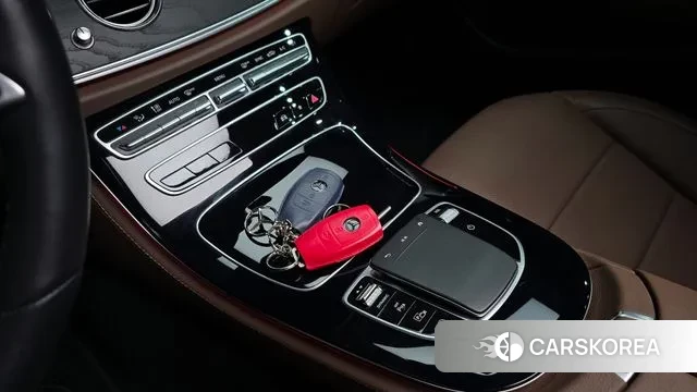 Mercedes-Benz E-Class W213 id 3492530 из Кореи 8