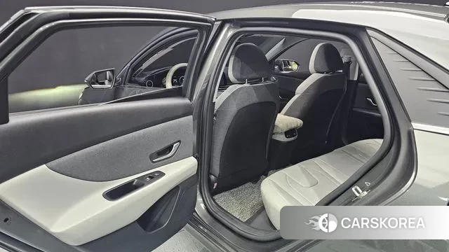 Hyundai Avante (CN7) id 2980030 из Кореи 8