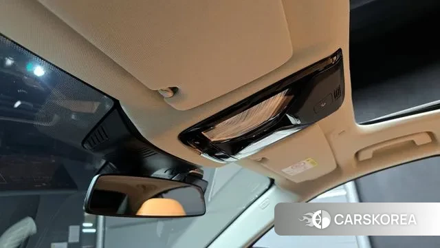 BMW 5 Series (G30) id 3022331 из Кореи 8