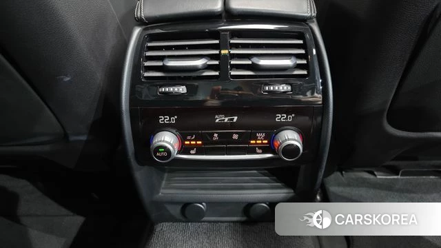 BMW 5 Series (G30) id 4339771 из Кореи 8