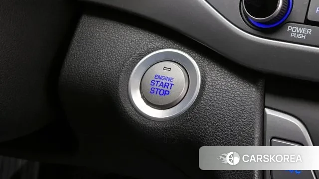 Hyundai Avante AD id 3779106 из Кореи 8