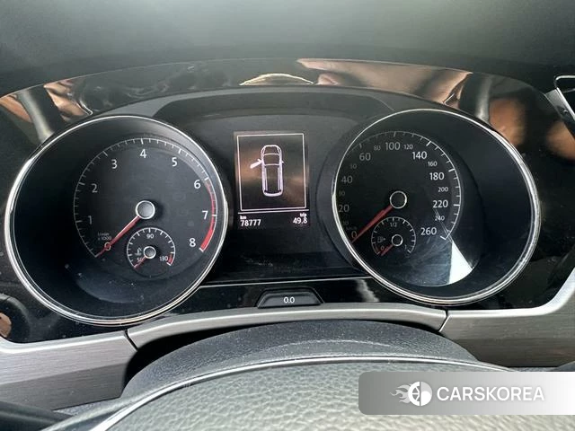 Volkswagen Touran L id 4238763 из Китая 8