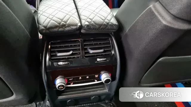 BMW 5 Series (G30) id 3485091 из Кореи 8