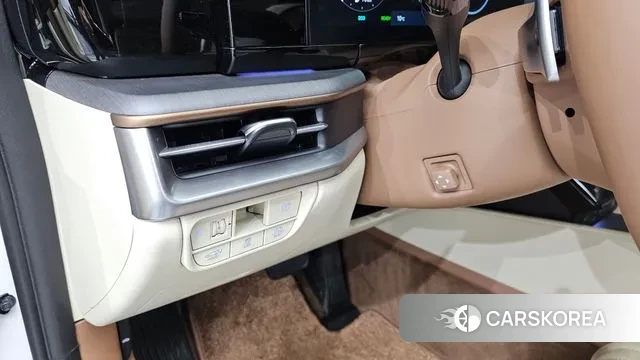 Hyundai Grandeur Hybrid (GN7) id 3769767 из Кореи 8