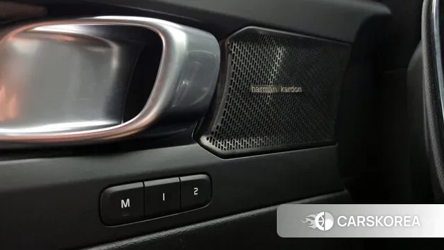 Volvo XC40 id 2969229 из Кореи 8