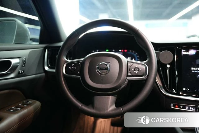 Volvo S60 id 3908763 из Китая 8