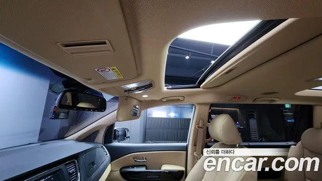 Kia The New Carnival id 2855577 из Кореи 8