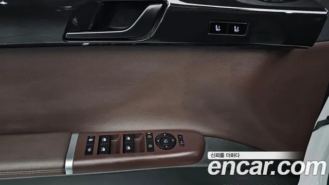 Hyundai Grandeur Hybrid (GN7) id 2503144 из Кореи 8