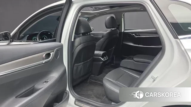 Hyundai The New Grandeur IG Hybrid id 3469083 из Кореи 8