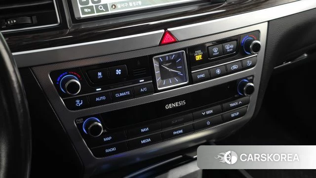 Genesis G80 id 3942725 из Кореи 8