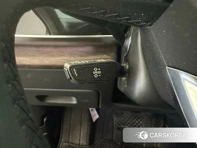 Audi Q7 id 4208611 из Китая 8