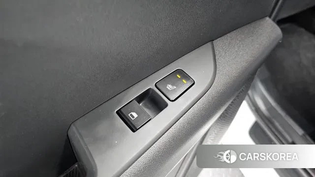 Kia Di Ol Nu Niro id 3690367 из Кореи 8